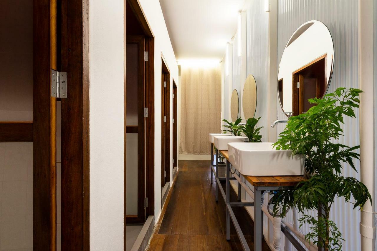 The Localist Chiangmai (Adults Only) Bed and Breakfast Chiang Mai Eksteriør billede